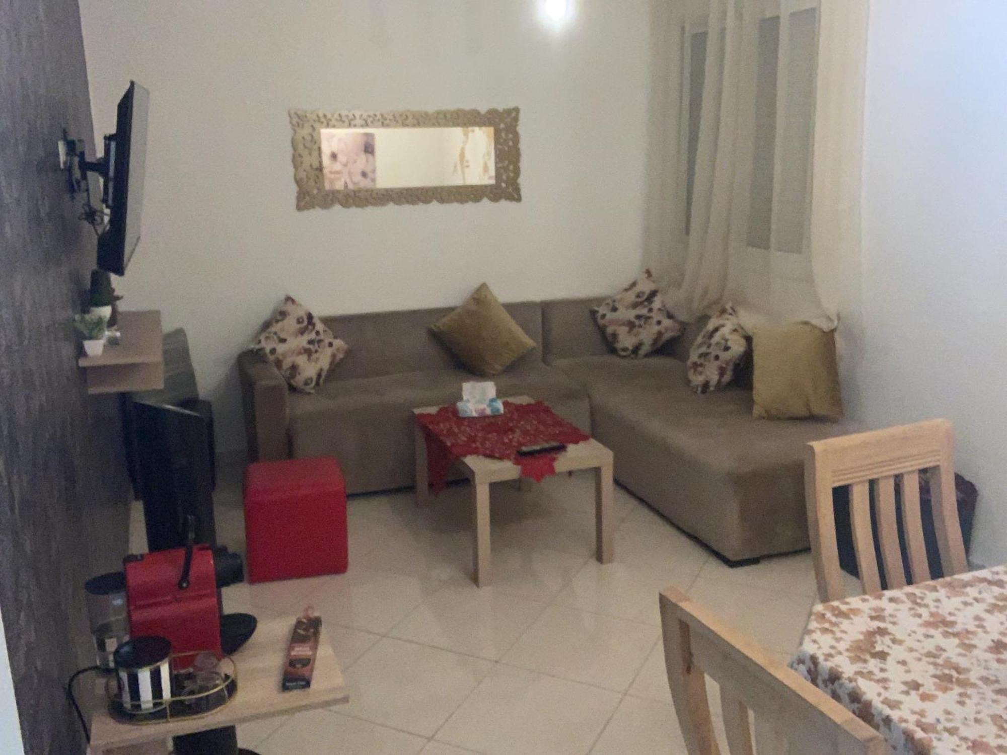 Beautiful Ground-Floor Apartment With Portable Air Conditioning, Parking, And Free Wi-Fi Casablanca Bagian luar foto