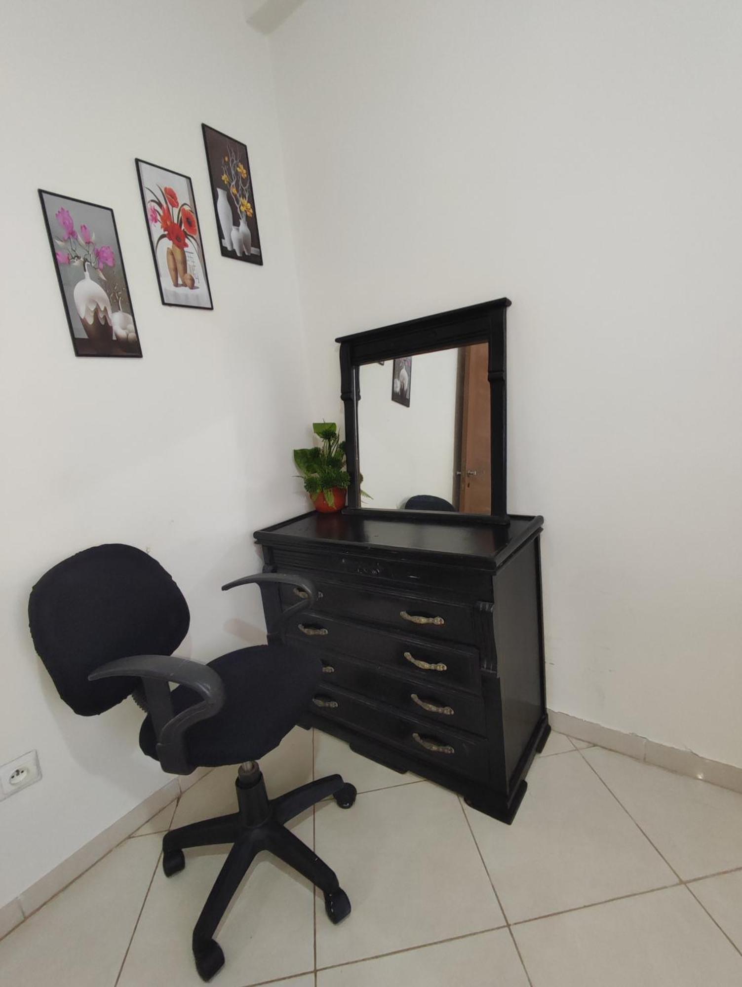 Beautiful Ground-Floor Apartment With Portable Air Conditioning, Parking, And Free Wi-Fi Casablanca Bagian luar foto